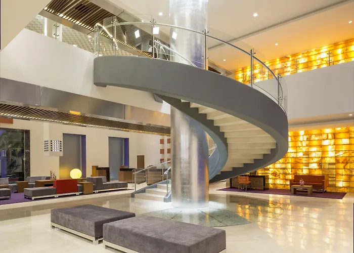 Hotel Camino Real Pedregal